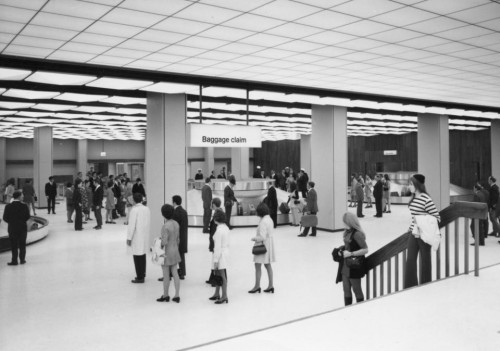 Travel: What Airports Looked Like in the 1970s | Ultra Swank